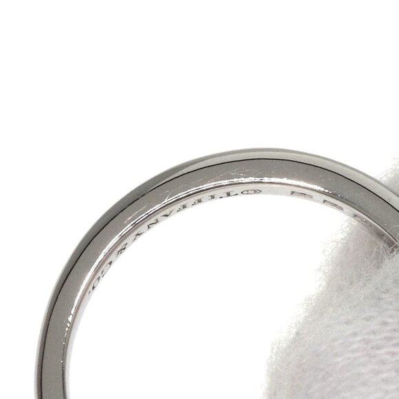 TIFFANY & CO. Platinum Diamond Ring - Picture 8 of 9